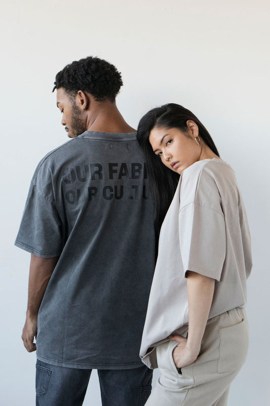LUXURY ESSENTIAL TEE