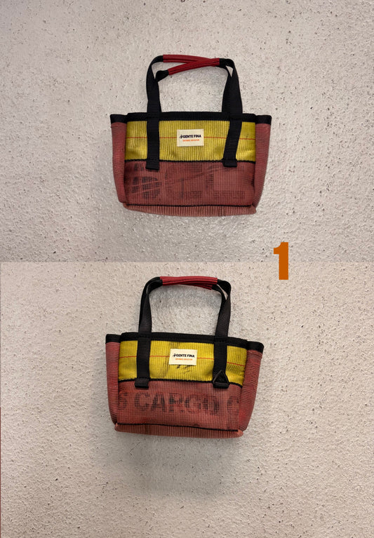TRUCKER PURSE